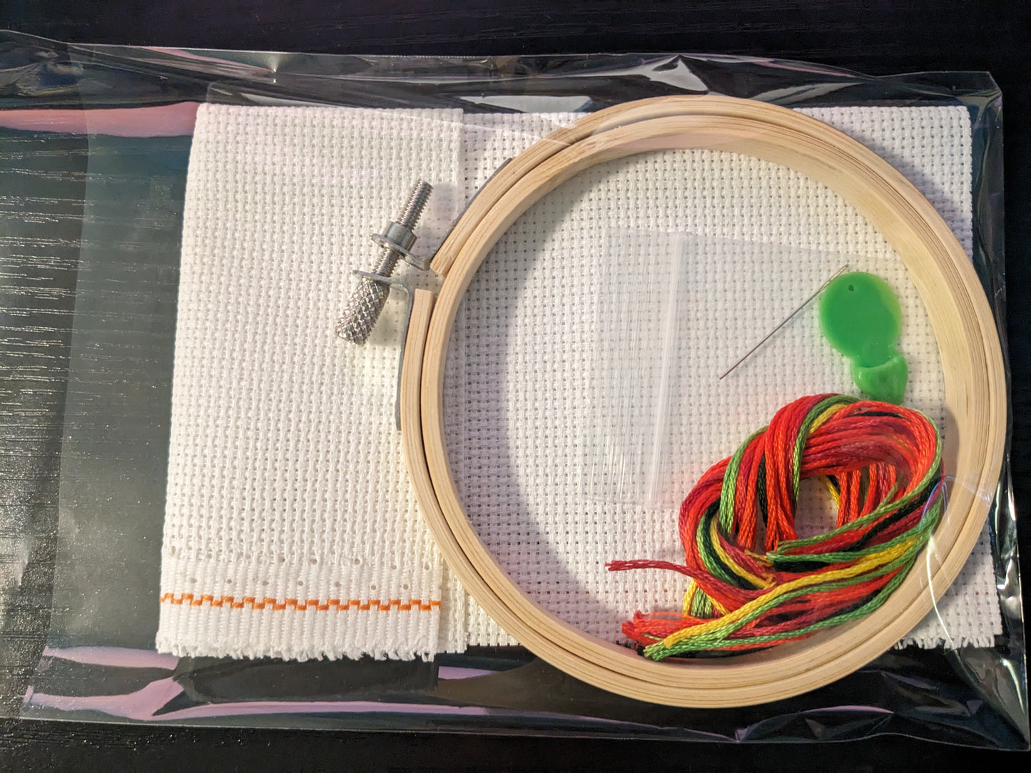 Kit - Color Block Strawberry Mini Cross Stitch
